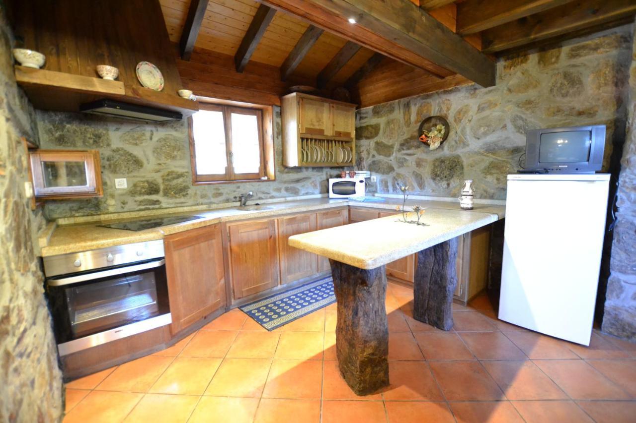 הוילה Melgaço Casas De Xisto, Branda Da Aveleira מראה חיצוני תמונה