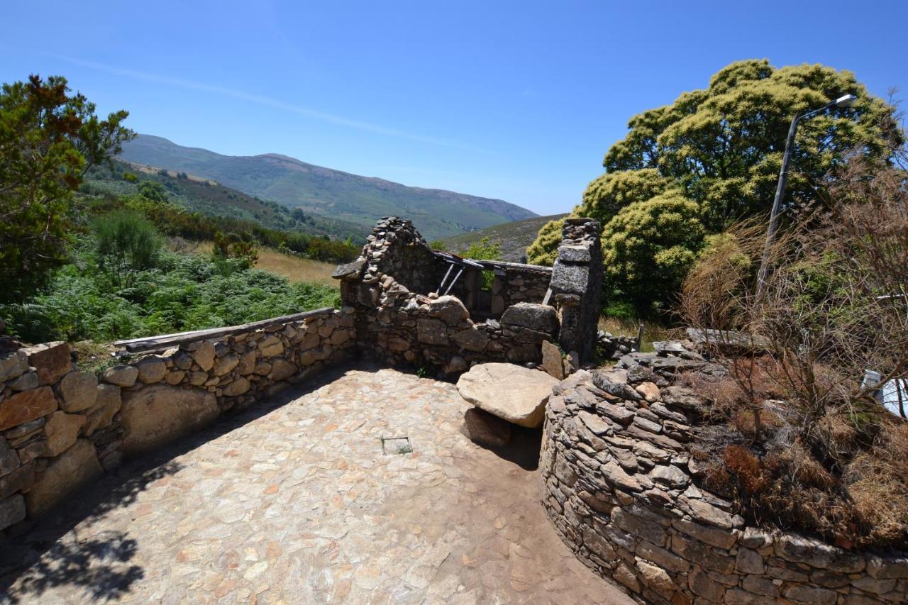 הוילה Melgaço Casas De Xisto, Branda Da Aveleira מראה חיצוני תמונה